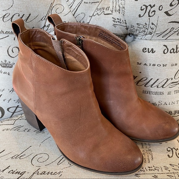 bp Shoes - BP Camel Booties